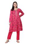 Shetab Kazmi_Pink Modal Satin Floral, Gota Patti Round Neck Tulip Print Kurta Set _Online_at_Aza_Fashions
