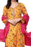 Buy_Shetab Kazmi_Yellow Modal Satin Floral, Gota Patti V Neck Print Kurta Set _Online_at_Aza_Fashions