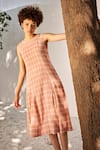 Buy_Kharakapas_Pink Gauge Cotton Checkered Pattern Boat Coze Shade Dress _Online_at_Aza_Fashions