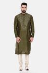 Mayank Modi - Men_Green Silk Embroidered Yoke Geometric Kurta Set_Online_at_Aza_Fashions