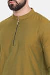 Buy_Mayank Modi - Men_Green Malai Cotton Plain Short Kurta  _Online_at_Aza_Fashions