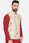 Mayank Modi - Men_Off White Muslin Print Floral Botanical Nehru Jacket _at_Aza_Fashions