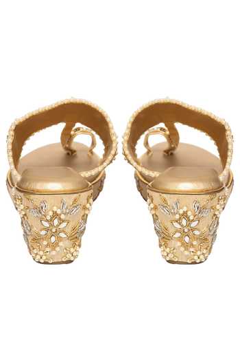 Buy_Kkarma Accessories_Gold Neemrana Embroidered Kolhapuri Wedges _Online_at_Aza_Fashions