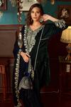 Buy_Priyanka Jain_Green Velvet Lining Shantoon Aari Work And Sequin V Neck Embroidered Kurta Set _Online_at_Aza_Fashions