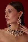 Paisley Pop_Kundan Necklace Jewellery Set_Online_at_Aza_Fashions