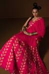 Buy_Pooja Rajgarhia Gupta_Fuchsia Flat Chiffon Printed Leaf Plunge V Neck Javitri Lehenga Set 