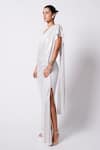 431-88 By Shweta Kapur_Ivory Silk, Jersey V-neck Liquid Annie Pre-draped Saree With Luna Blouse _Online_at_Aza_Fashions