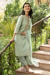 Buy_SUMMER BY PRIYANKA GUPTA_Green Georgette Embroidery Ribbon Keyhole Dutch Straight Kurta Set _Online_at_Aza_Fashions