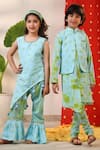 CUTE COUTURE_Green Poplin And Cambric Rubber Print Geometric Nehru Jacket & Kurta Set _Online_at_Aza_Fashions