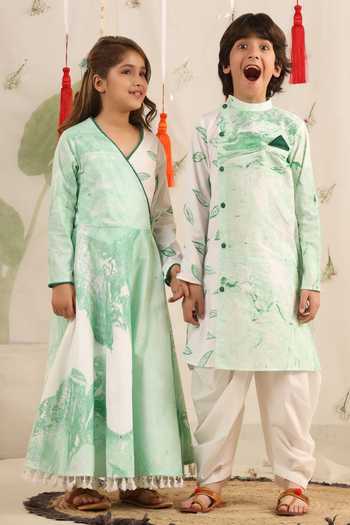 Cute Couture_White Poplin, Cotton Tassels Brush Paint Pattern Angarkha And Pant Set _Online_at_Aza_Fashions