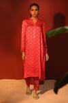 Shetab Kazmi_Red Modal Satin Printed Floral Digital Mandarin Collar Kurta Pant Set _Online_at_Aza_Fashions