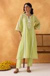 Shipraa Grover_Green Chanderi, Cotton Embroidery Round Neck Shiza Kurta And Pant Set _Online_at_Aza_Fashions