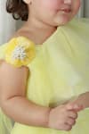 Darleen Kids Couture_Yellow Net Embellishment Ruffled Top And Skirt Set _Online_at_Aza_Fashions