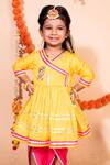 Buy_Toplove_Yellow Cotton Silk Embroidery Krishna Kurta Set 