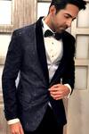 Rohit Gandhi + Rahul Khanna_Black Linen Shawl Collar Tuxedo And Pant Set _Online_at_Aza_Fashions