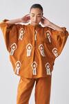 Buy_Three_Orange Handloom Cotton Fringe Round Abstract Embroidered Bat Wing Sleeve Top_Online_at_Aza_Fashions