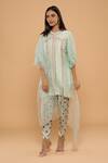 Shop_Mayu Kothari_Green Organza Hand Embroidered Scalloped Hem Dupatta  _Online_at_Aza_Fashions