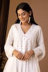 Abbaran_White Cotton Printed Bloom V Neck Pattern Kurta Palazzo Set _at_Aza_Fashions