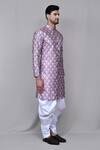 Samyukta Singhania_Purple Kurta Jacquard Art Silk Geometric Set_Online_at_Aza_Fashions