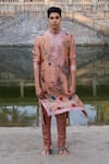 Buy_Archana Jaju_Pink Kurta Handwoven Silk Hand Painted Floral Set  _at_Aza_Fashions