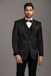 Buy_Jayesh Shah_Black Velvet Pattern Blazer Pant Set _Online_at_Aza_Fashions