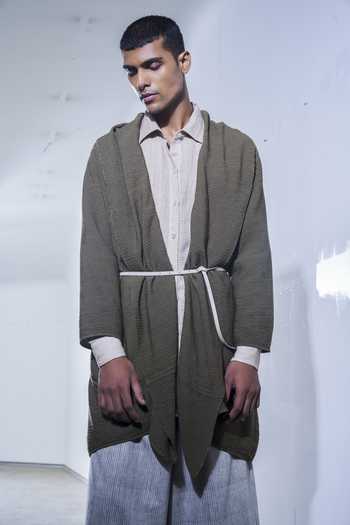 Shop_Urvashi Kaur_Grey Striped Pant _at_Aza_Fashions