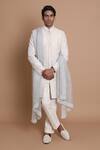 Buy_House of Armuse_White Sherwani-raw Silk Embroidered Floral Raw Set  _at_Aza_Fashions