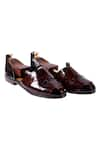 Buy_Artimen_Maroon Handcrafted Sandals  _at_Aza_Fashions