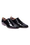 Buy_Artimen_Black Handcrafted Brogue Oxfords _at_Aza_Fashions