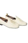 Artimen_White Handcrafted Embroidered Juttis _Online_at_Aza_Fashions