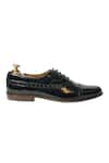 Buy_Artimen_Black Handcrafted Brogue Oxfords _Online_at_Aza_Fashions