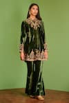 Buy_Aman Takyar_Green Velvet Embroidery Mirror Work Band Jacket And Pant Set _at_Aza_Fashions