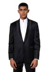 Buy_Amaare_Black Wool Blend Shawl Lapel Tuxedo And Pant Set  _at_Aza_Fashions