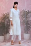 Charkhee_White Kurta Chanderi Lining 100% Cotton Embroidered Sequin Notched Set _Online_at_Aza_Fashions