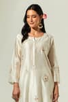 Anantaa By Roohi_Off White Silk Chanderi Floral Round Embroidered Kurta _at_Aza_Fashions
