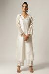 Buy_Anantaa by Roohi_White Silk Chanderi V Neck Kurta _Online_at_Aza_Fashions