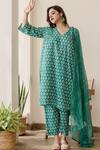 Gulabo Jaipur_Green Cotton, Doriya Floral V Neck Print Kurta Set _Online_at_Aza_Fashions