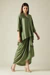 Buy_Aakaar_Green Cotton Silk Embroidery Bead Work V Asymmetric Tunic And Draped Skirt Set _at_Aza_Fashions