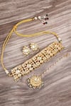 Buy_Auraa Trends_Gold Plated Pearls, Diamonds Kundan Necklace Set _Online_at_Aza_Fashions