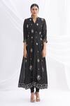 Buy Nachiket Barve Black Silk Chanderi Embroidered Jacket And Kurta Set Online at Aza Fashions Buy_Nachiket Barve_Black Silk Chanderi Embroidered Jacket And Kurta Set _Online_at_Aza_Fashions