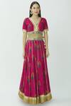 Shop_Kunwarani Ritu_Pink Muslin V Neck Printed Lehenga Set _Online_at_Aza_Fashions