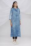 Samyukta Singhania_Blue Denim Mandarin Kurta Set _Online_at_Aza_Fashions