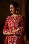 Buy_Reynu Taandon_Red Chanderi Silk Notched Kurta Set _Online_at_Aza_Fashions