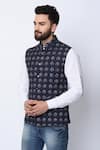 Buy_Spring Break_Black 100% Cotton Printed Nehru Jacket _Online_at_Aza_Fashions