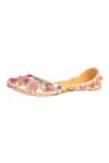 Buy_5Elements_Gold Embroidered Floral Juttis _Online_at_Aza_Fashions