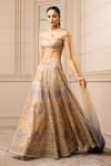 Buy_Tarun Tahiliani_Gold Gota Lazer Cut Embroidered Geometric Notched Cutwork Lehenga And Blouse Set _at_Aza_Fashions