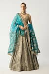 Buy_Itrh_Silver Lampi V Neck Ferhia Bridal Lehenga Set  _at_Aza_Fashions