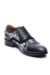 Buy_Mistersinister_Black Crust Leather With Crease-free Printed Canvas Crust Leather Brogue Shoes_Online_at_Aza_Fashions