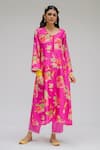 Buy_Chrkha_Pink Chanderi Silk Cotton Lining Shantoon Printed Embroidered Kurta Set _Online_at_Aza_Fashions