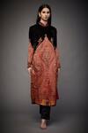 Buy_RI.Ritu Kumar_Black 70% Silk Embroidery Mandarin Collar Jacket Kurta _at_Aza_Fashions